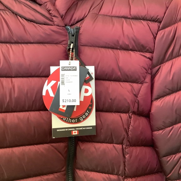 Canada Weather Gear cranberry satin puffer L NWT - Picture 4 of 5